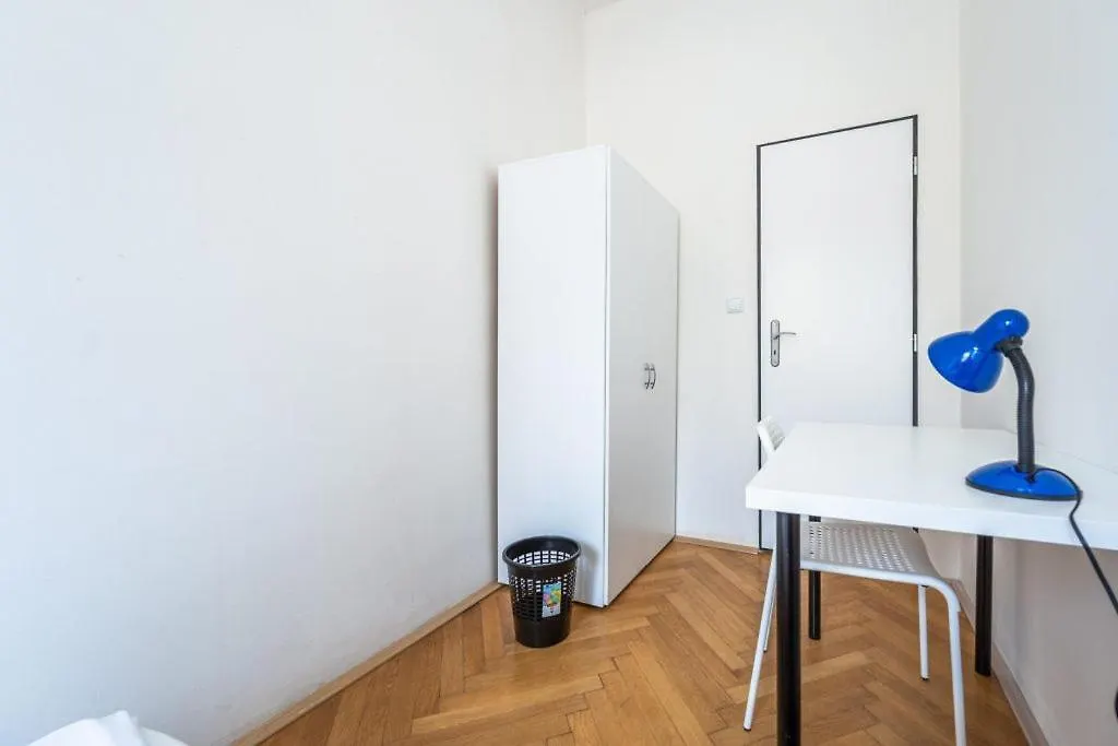 פראג Apartments Stepanska 36