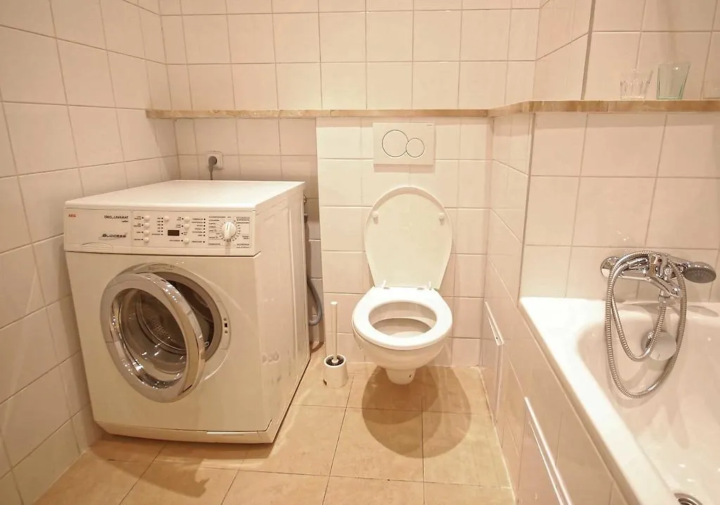 פראג Apartments Stepanska 36
